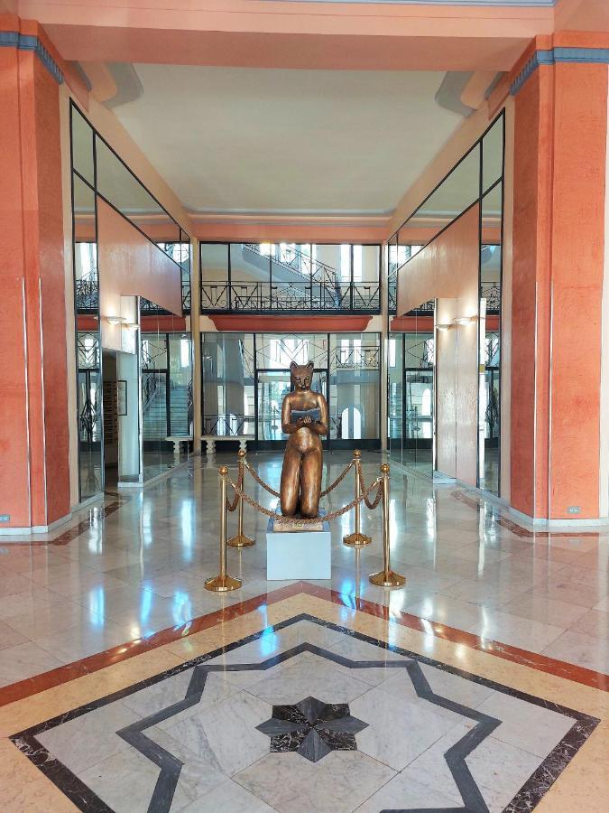 Croisette - Palais Miramar - Across The - Next To Carlton Appartement *