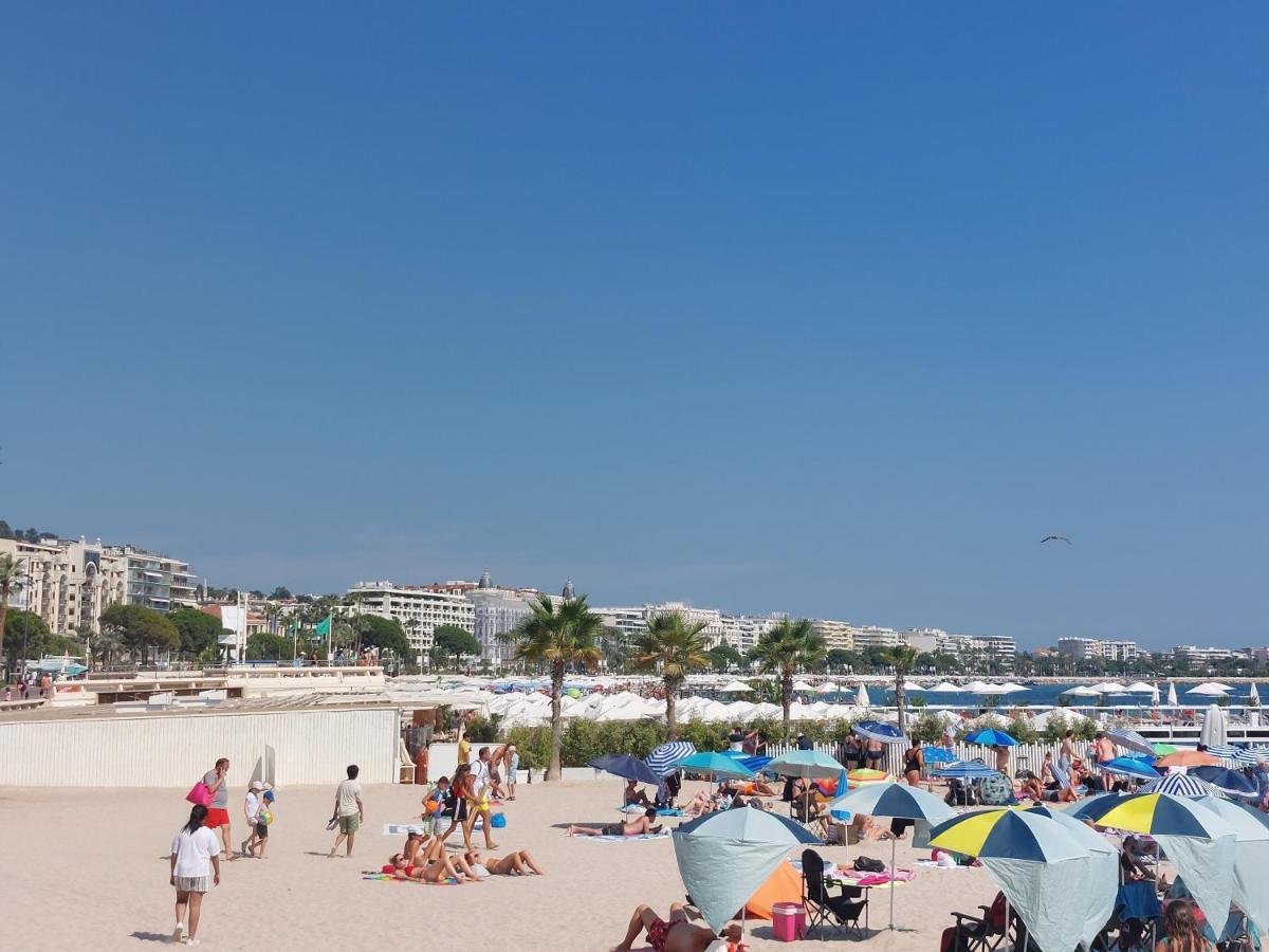 Croisette - Palais Miramar - Across The - Next To Carlton *