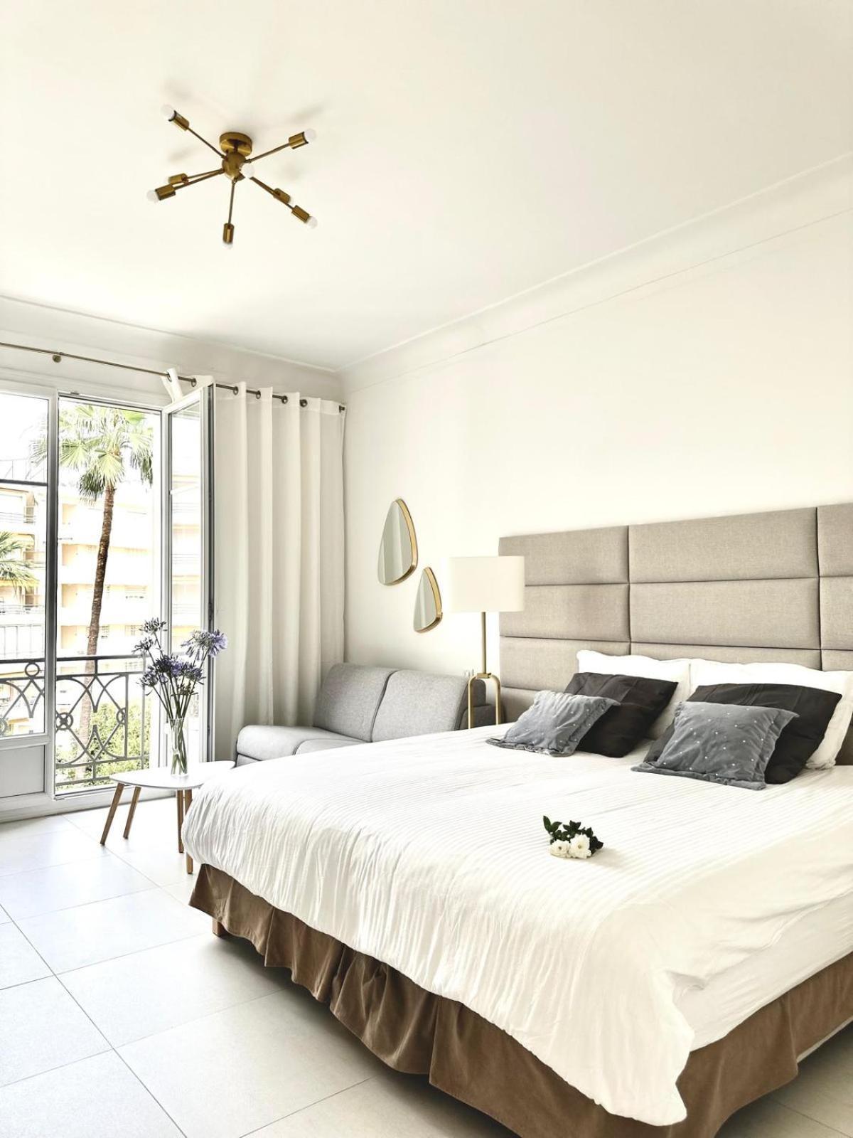 Croisette - Palais Miramar - Across The - Next To Carlton Appartement Cannes